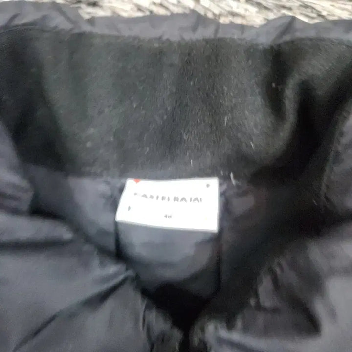 [BUNJANG] Castelbajac Women's Black Padded Vest 90 / 까스텔바작 여성 블랙 패딩 조끼90