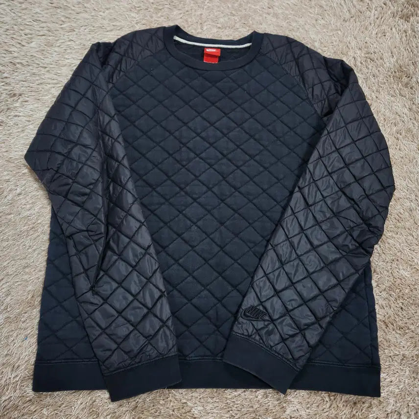 [BUNJANG] Nike Quilted Sweatshirt (Men's 100) / (빈티지박스) 나이키 정품 퀼팅 맨투맨 남성 100 사이즈