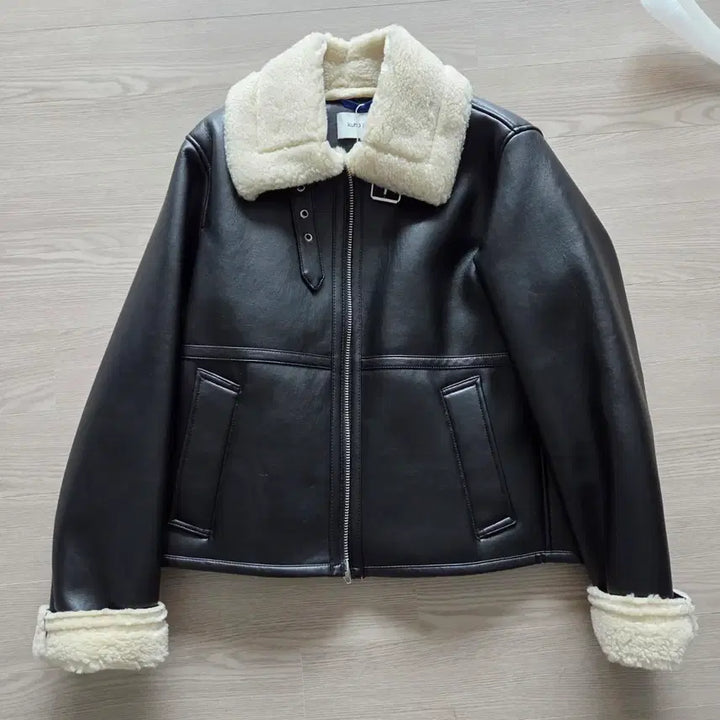 [BUNJANG] Kuho Plus Black Faux Shearling Jacket / (택있는새상품)구호플러스 무스탕