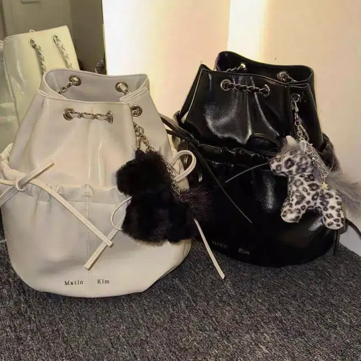 [BUNJANG] Matin Kim Drawstring Chain Bucket Bag / 마뗑킴 블랙 드로우스트링 체인 버킷백