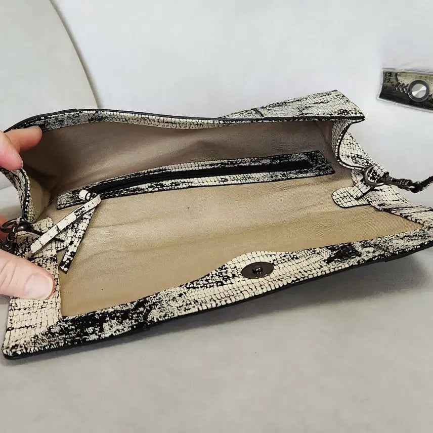 [BUNJANG] Real Python Ribbon Clutch Bag / 리얼파이톤 리본 클러치백(무료배송)