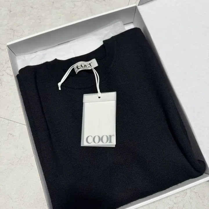 [BUNJANG] Coor Topfill Wool Round Knit / 쿠어 탑필 울 라운드 니트