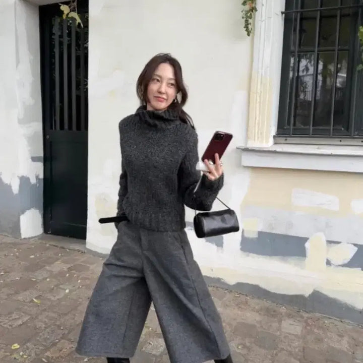 [BUNJANG] Three Cut Stripe Bermuda Pants / 쓰리컷 스트라이프 버뮤다팬츠