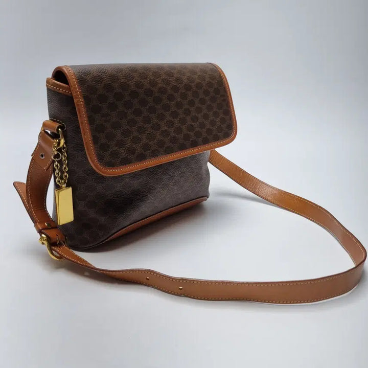 [BUNJANG] Celine Macadam Shoulder Bag Brown / 셀린느 CELINE 마카담 숄더백 브라운 (최상급, 레어아이템)