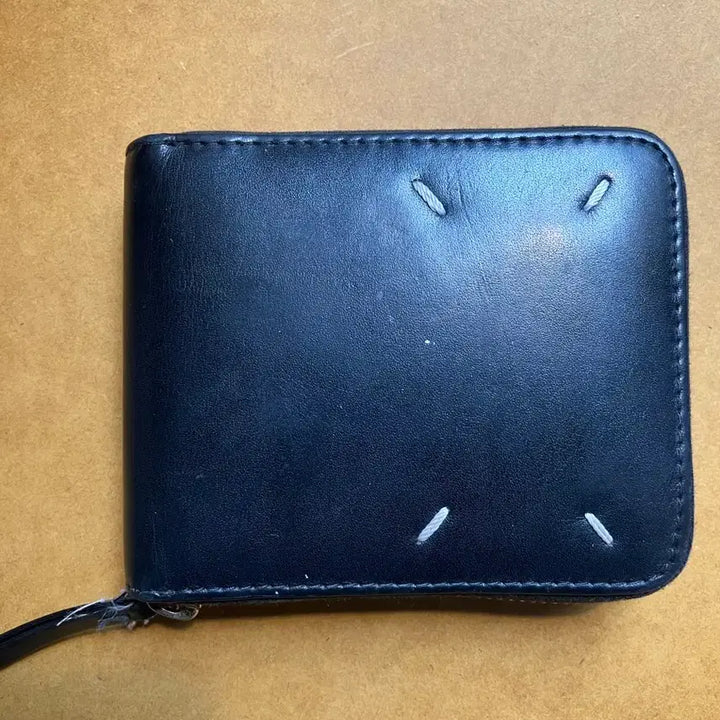 [BUNJANG] Maison Margiela Stitch Zipper Wallet / 마르지엘라 스티치 지퍼 반지갑