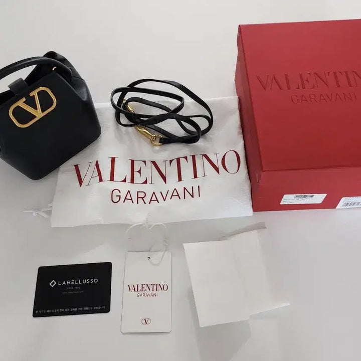 [BUNJANG] Valentino Mini Crossbody Bag / 발렌티노 미니 백