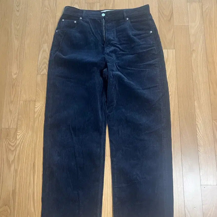 [SOLD OUT] 퍼스트플로어 도슨팬츠 네이비(50)