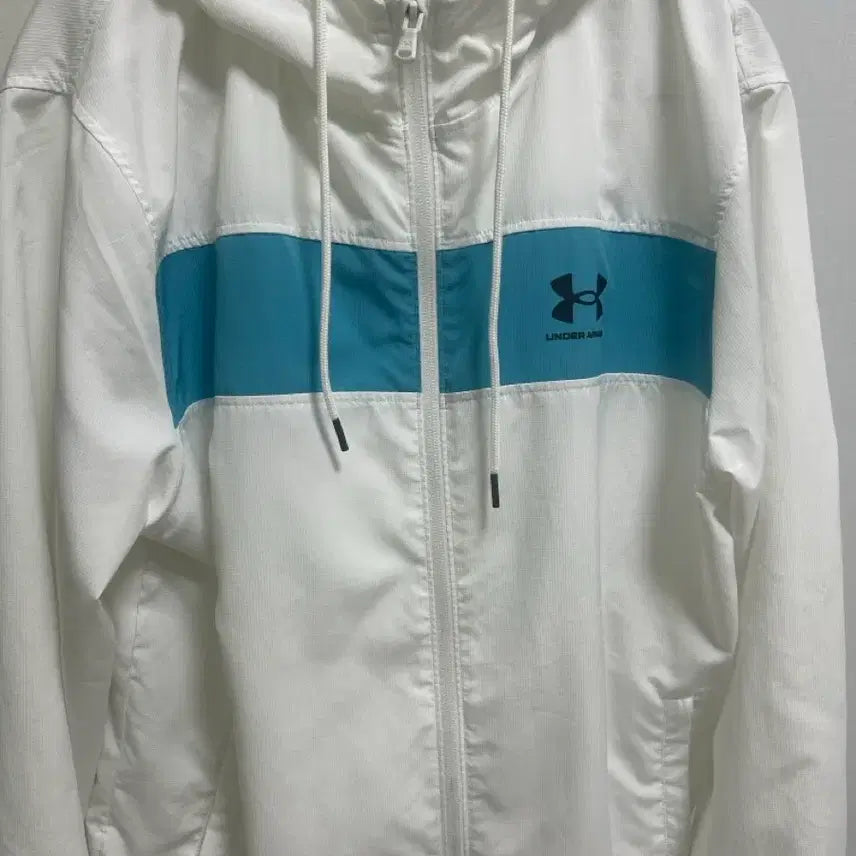 [BUNJANG] Under Armour Windbreaker Jacket / 언더아머 UA 스포츠스타일 윈드브레이커