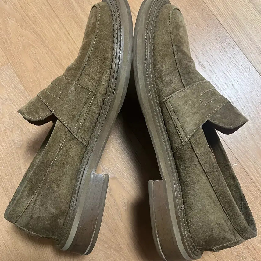 [BUNJANG] stu Suede Loafers Beige 280 / [43] stu 스웨이드 로퍼 베이지 280