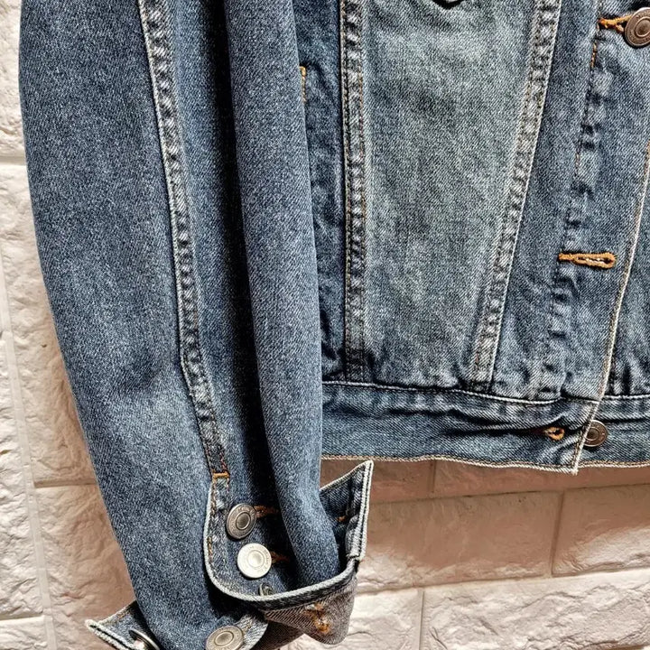 [BUNJANG] Matinkim Denim Jacket S / 마뗑킴 데님 청자켓 S