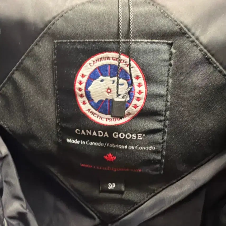 [BUNJANG] Canada Goose Macmillan Padded Jacket / 케나다구스 맥밀란 패딩
