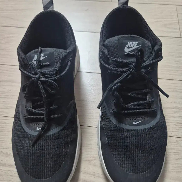 [BUNJANG] Nike Air Max Thea 235 / 나이키 에어맥스 테아 235