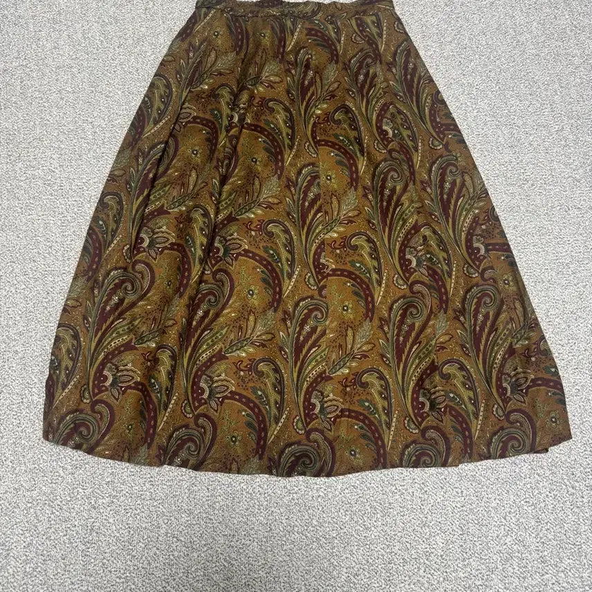 [BUNJANG] Jane More Paisley Pattern Long Skirt / 