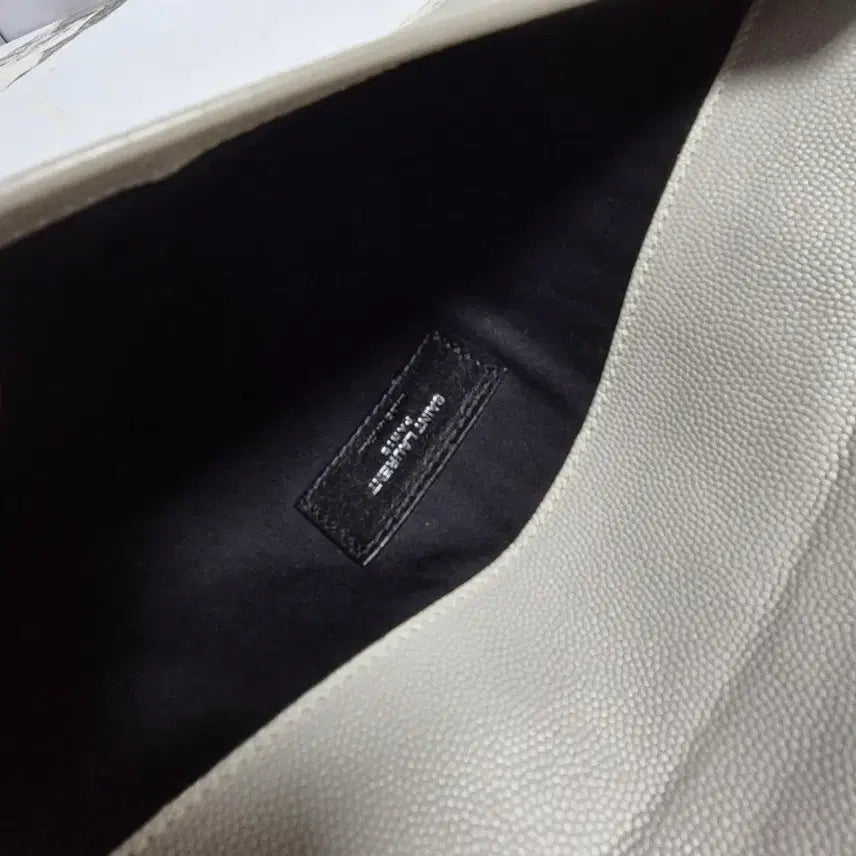 [BUNJANG] Yves Saint Laurent Uptown Clutch Bag / (정품) 입생로랑 엔벨로프 업타운 클러치백