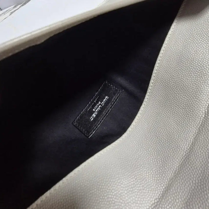 [BUNJANG] Yves Saint Laurent Uptown Clutch Bag / (정품) 입생로랑 엔벨로프 업타운 클러치백