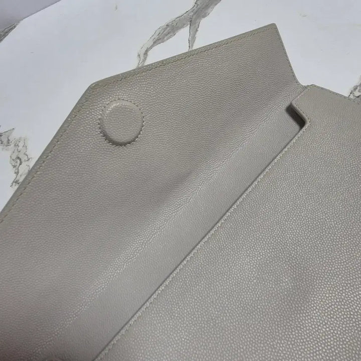 [BUNJANG] Yves Saint Laurent Uptown Clutch Bag / (정품) 입생로랑 엔벨로프 업타운 클러치백