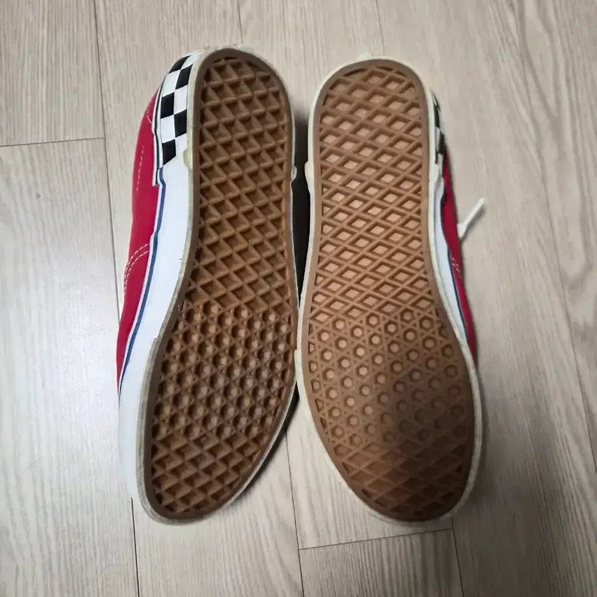 [BUNJANG] Vans Authentic Red Canvas Sneakers 245 / 반스 어센틱 레드 캔버스 스니커즈 245