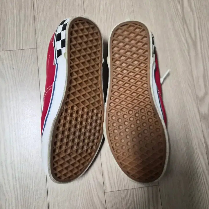 [BUNJANG] Vans Authentic Red Canvas Sneakers 245 / 반스 어센틱 레드 캔버스 스니커즈 245