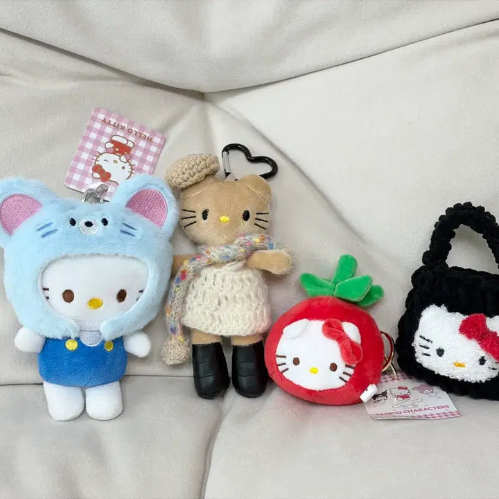 [BUNJANG] Kitty Long Legs Kitty Keyring, Kitty Mini Bag / 산리오 키티 토마토키티 롱다리키티 인형키링, 키티 미니가방