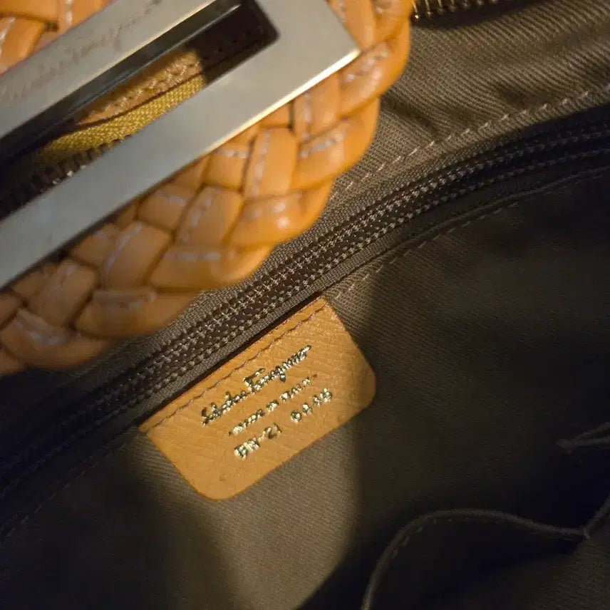 [BUNJANG] Ferragamo Tote Bag / 페라가모 토드백 정품