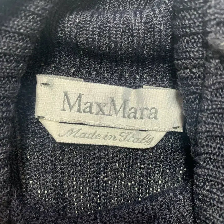 [BUNJANG] Max Mara Pleated Turtleneck Sweater / 막스마라 플리츠 목폴라