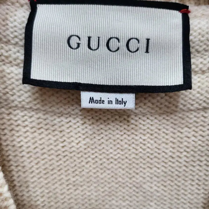 [BUNJANG] Gucci Bee Embroidery V-Neck Knit Ivory / (정품)구찌 꿀벌 자수 V넥 니트 아이보리