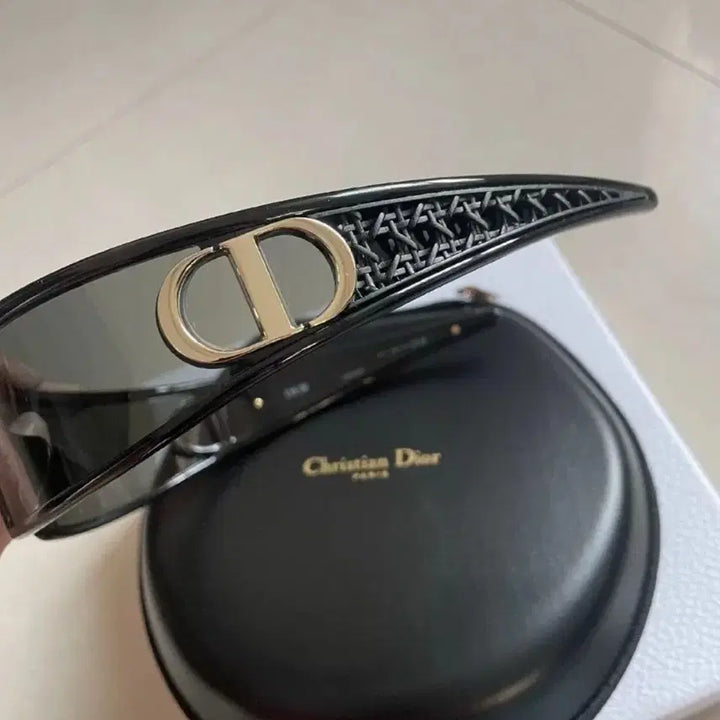 [BUNJANG] Dior CD Logo Sunglasses / 디올 블랙 선글라스 CD 로고