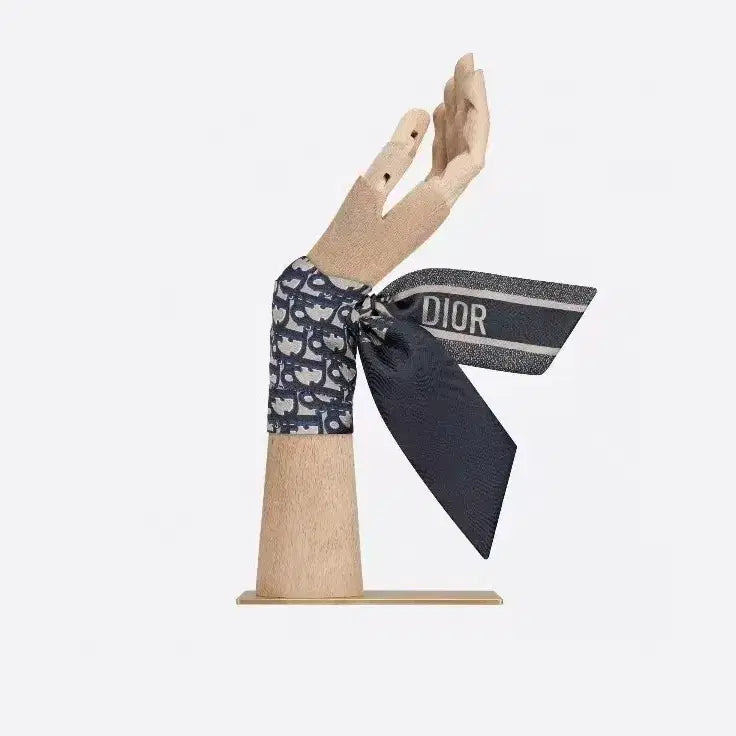 [BUNJANG] Dior Oblique Mitzah Scarf / Dior 디올 오블리크 미차 스카프