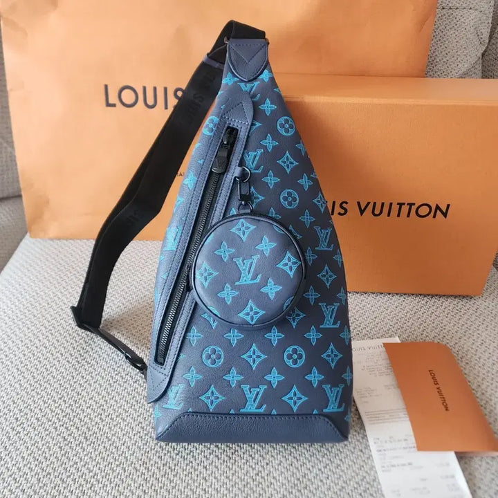 [BUNJANG] Louis Vuitton Monogram Shadow Duo Sling Bag / 새상품급 루이비통 네이비 리버블루 쉐도우 모노그램 듀오 슬링백
