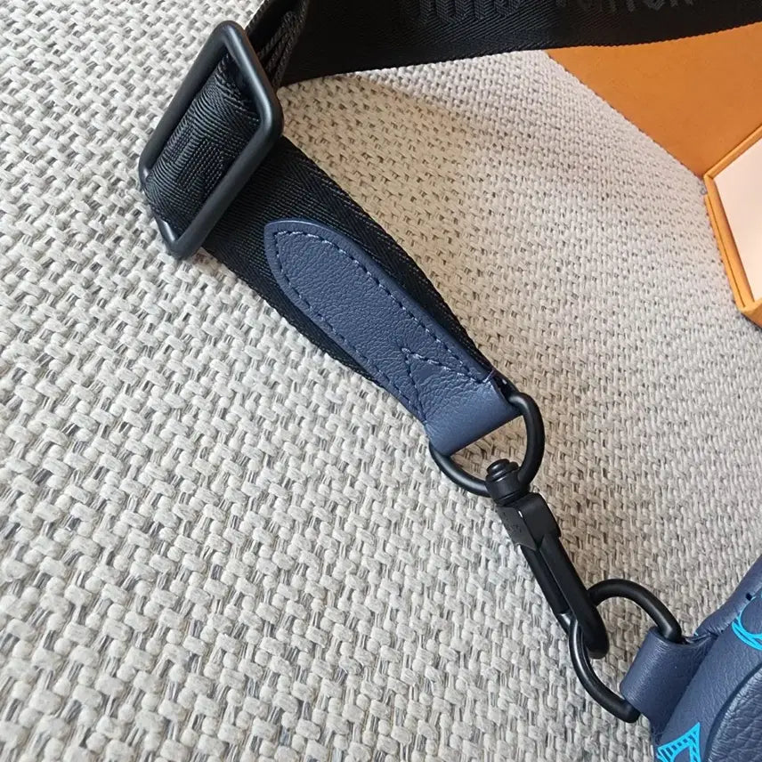 [BUNJANG] Louis Vuitton Monogram Shadow Duo Sling Bag / 새상품급 루이비통 네이비 리버블루 쉐도우 모노그램 듀오 슬링백