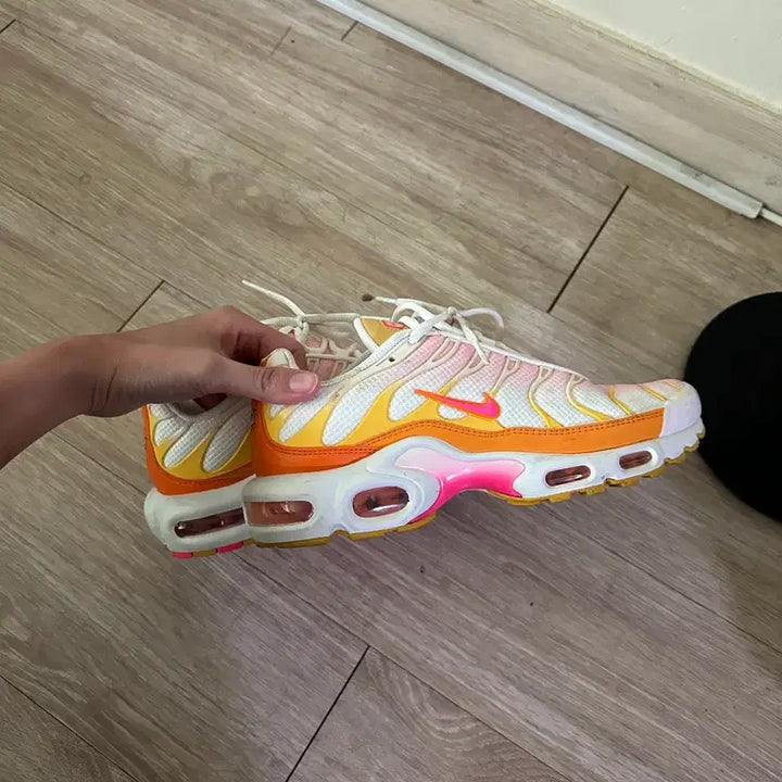 [BUNJANG] Nike Air Max Plus Sunrise / 나이키 에어맥스 플러스 선라이즈
