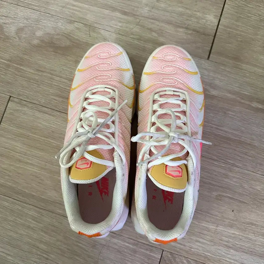 [BUNJANG] Nike Air Max Plus Sunrise / 나이키 에어맥스 플러스 선라이즈