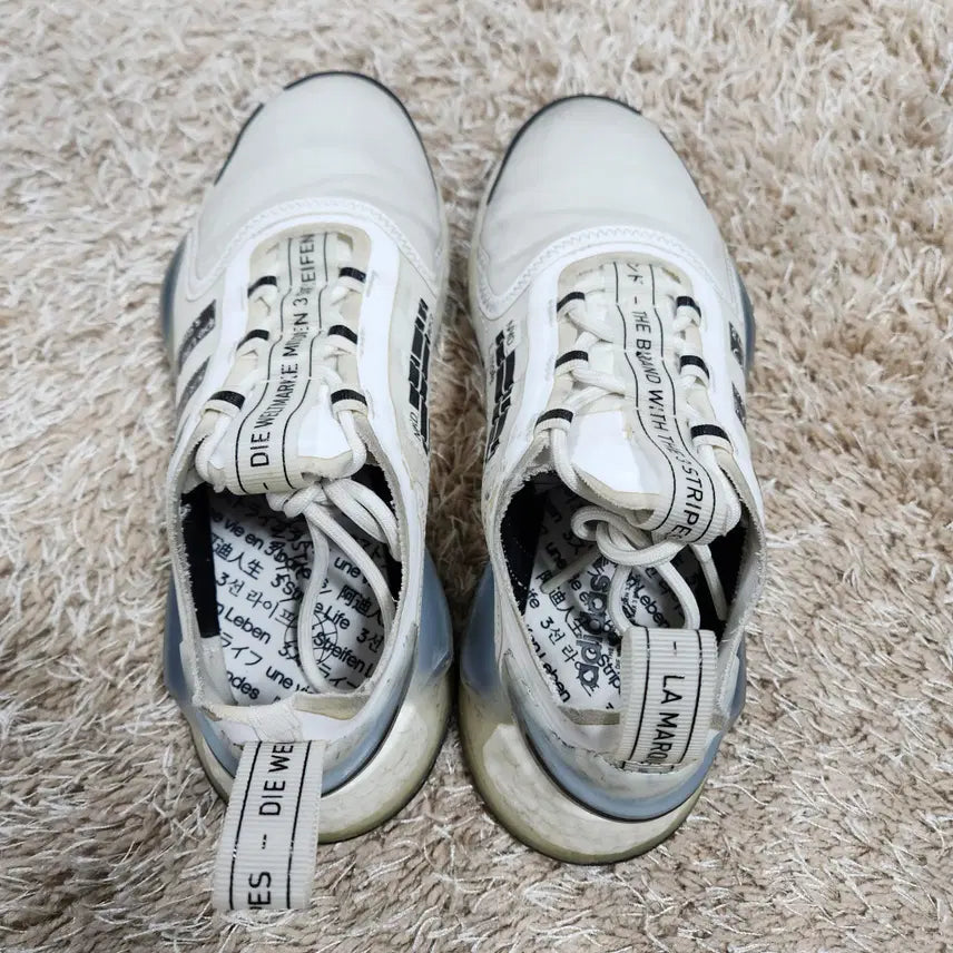 [BUNJANG] Adidas NMD V3 3-Stripes White Women's 235 Sneakers / (빈티지박스) 아디다스 NMD V3 3선 라이프 화이트 여성 235