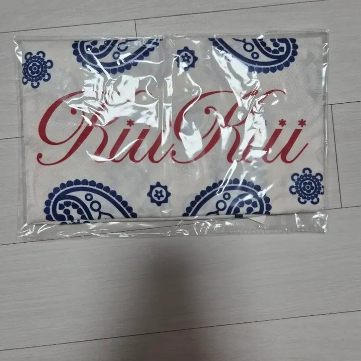 [BUNJANG] Kiki Scarf / 키키  스카프