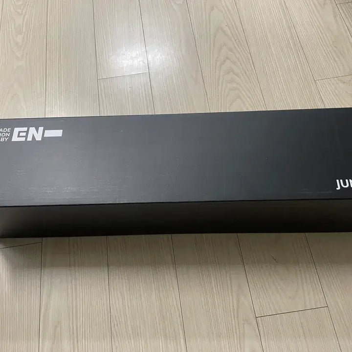 [BUNJANG] ENHYPEN Jungwon Artist Made Rug / 엔하이픈 정원 아티스트 메이드 러그