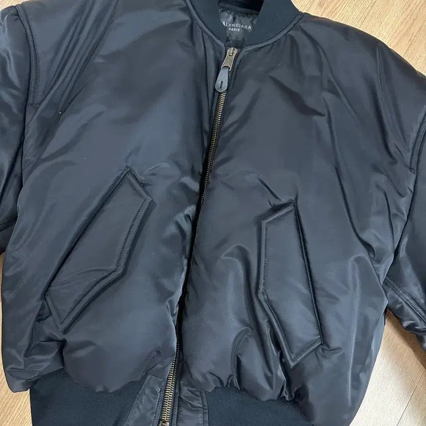 [BUNJANG] Balenciaga Classic Bomber / [XXS]발렌시아가 클래식 봄버