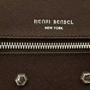 [BUNJANG] Henri Bendel Star Studded Backpack Brown / 텍달린 헨리벤델 스타 스터드 백팩 브라운