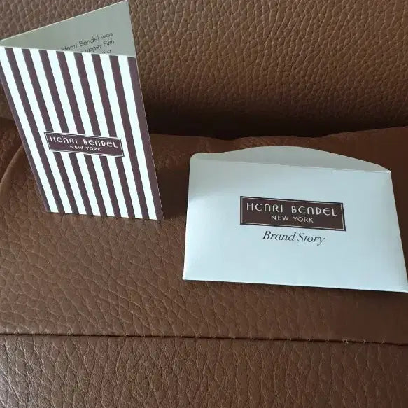 [BUNJANG] Henri Bendel Star Studded Backpack Brown / 텍달린 헨리벤델 스타 스터드 백팩 브라운