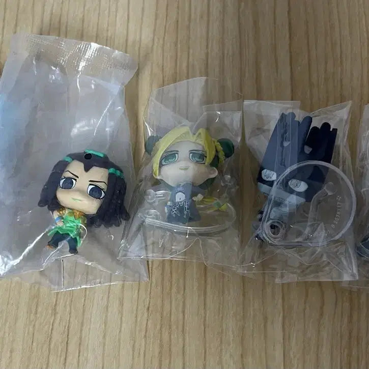 [BUNJANG] JoJo's Bizarre Adventure Stone Ocean Figure Set / 죠죠코레 피규어 6부 5명 판매