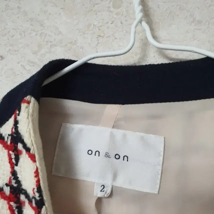 [BUNJANG] ONF Tweed Jacket Women's / 온앤온 트위드자켓 여성