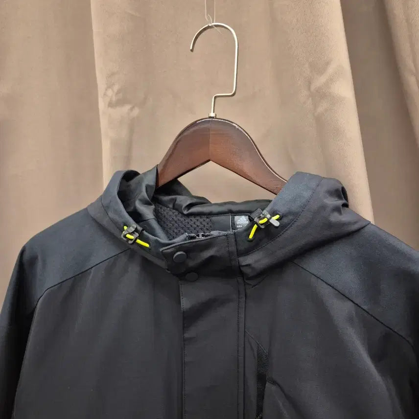 [BUNJANG] Adidas Tech Woven Bag Jacket L / 아디다스 테크 우븐 백 자켓 L
