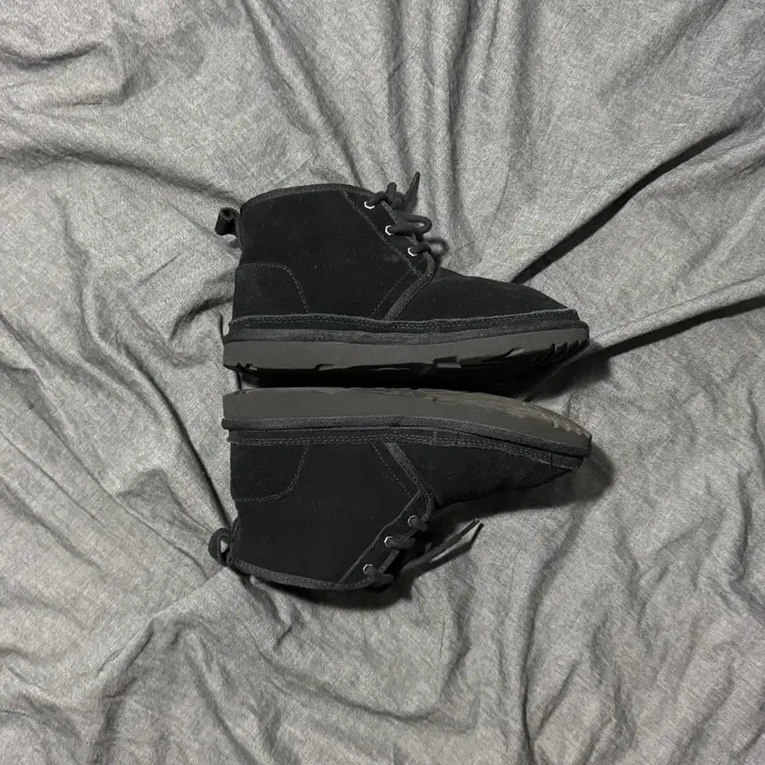 [BUNJANG] Ugg Neumel II Boot Kids Black Size 4 (225) / Ugg Neumel II Boot for Kids Sz 4(225)