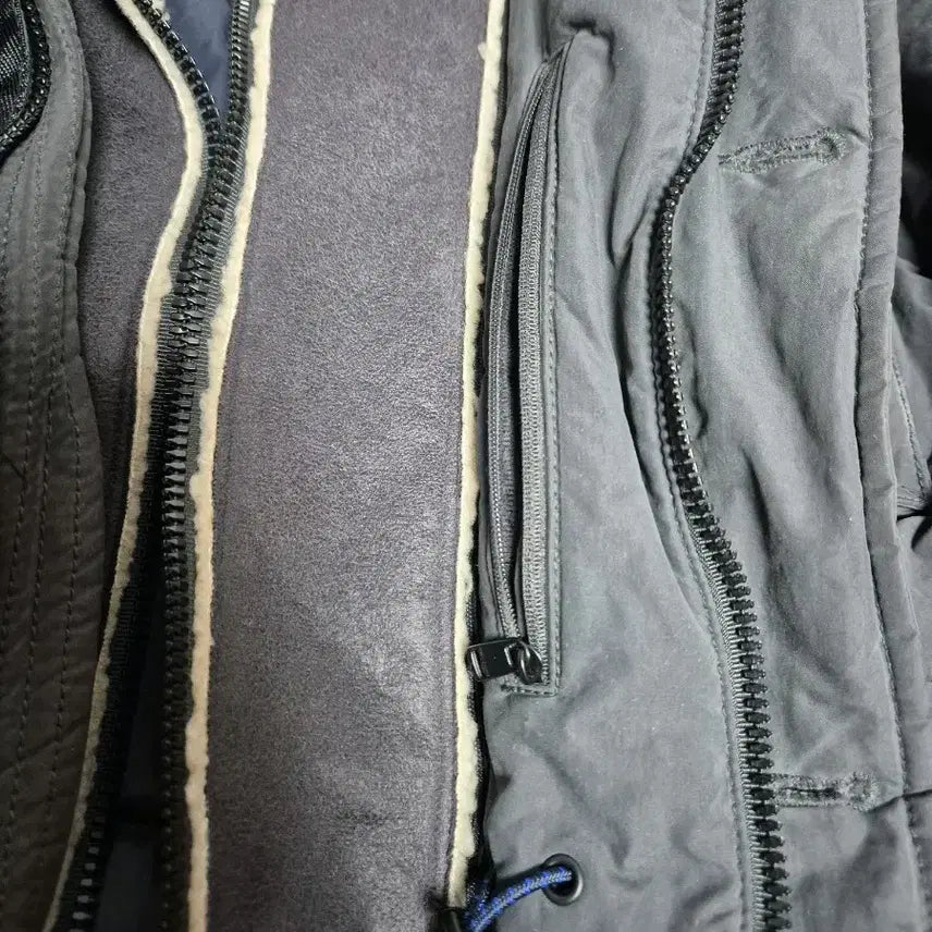 [BUNJANG] Henry Cotton's Spitfire Safari Down Jacket / 헨리코튼 스핏파이어 사파리 구스다운 점퍼 105