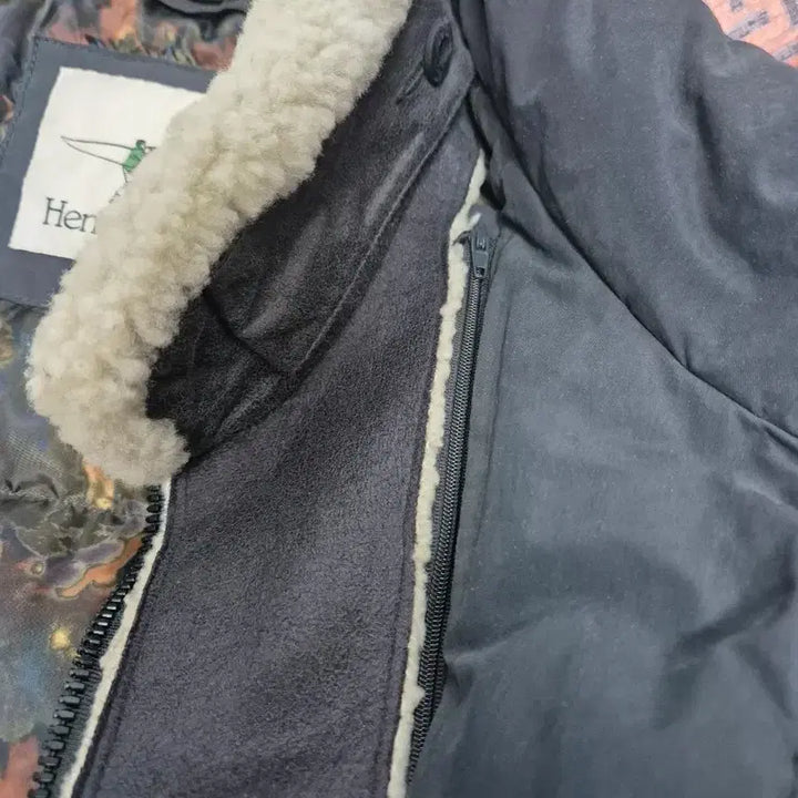 [BUNJANG] Henry Cotton's Spitfire Safari Down Jacket / 헨리코튼 스핏파이어 사파리 구스다운 점퍼 105