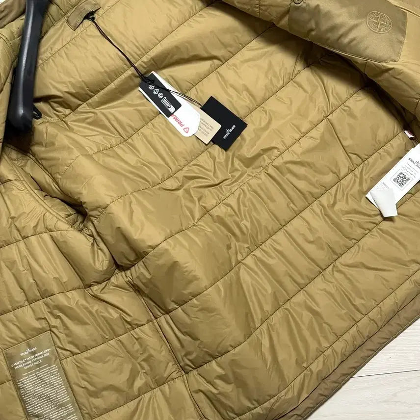 [SOLD OUT] 스톤아일랜드 고스트피스 O-ventile 패딩 23fw 새상품