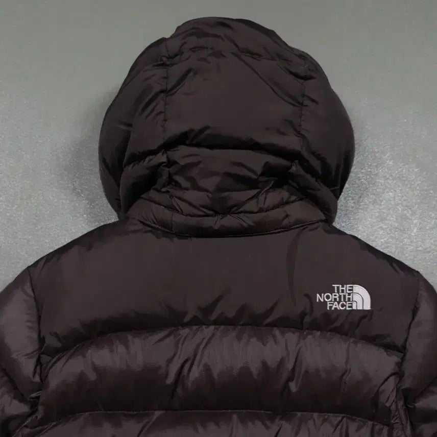 [SOLD OUT] 여성 M (85) 노스페이스 눕시 2 구스다운 후드 패딩 점퍼 브라운