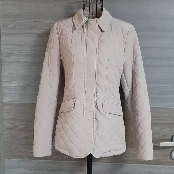 [BUNJANG] She'zmiss Quilted Padding Jacket / 쉬즈미스 경량  누빔패딩 상태굿