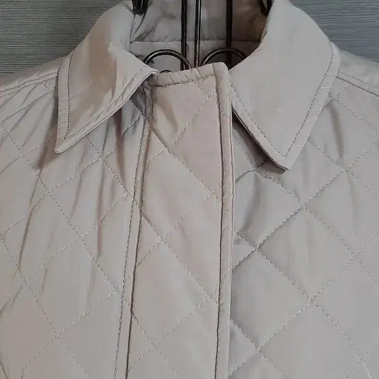 [BUNJANG] She'zmiss Quilted Padding Jacket / 쉬즈미스 경량  누빔패딩 상태굿