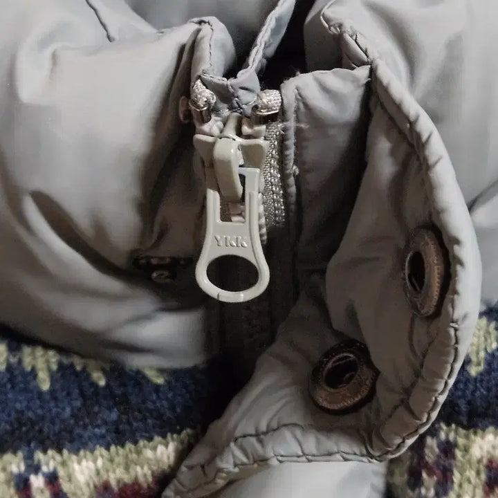 [BUNJANG] BETWEEN Down Vest L / BETWEEN 다운 조끼 L