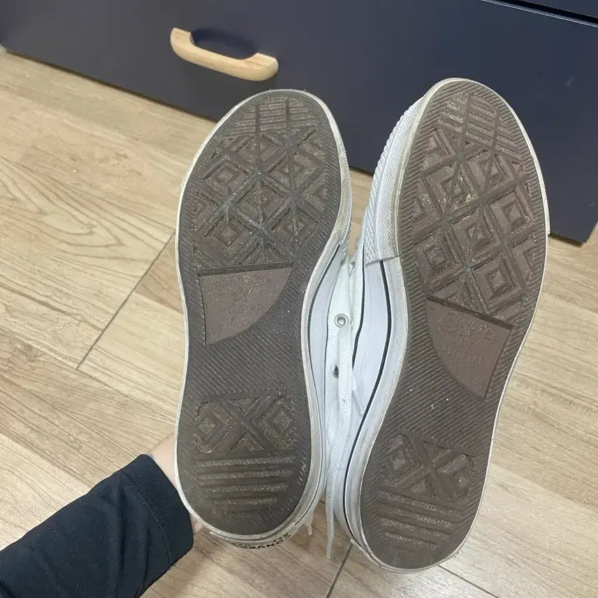 [BUNJANG] Converse Chuck Taylor Low Sneakers / 컨버스 척테일러 로우 스니커즈 단화 235-240